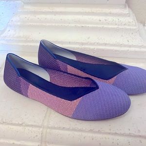 Rothy’s “The Flat” in Metallic Lilac Size 10.5